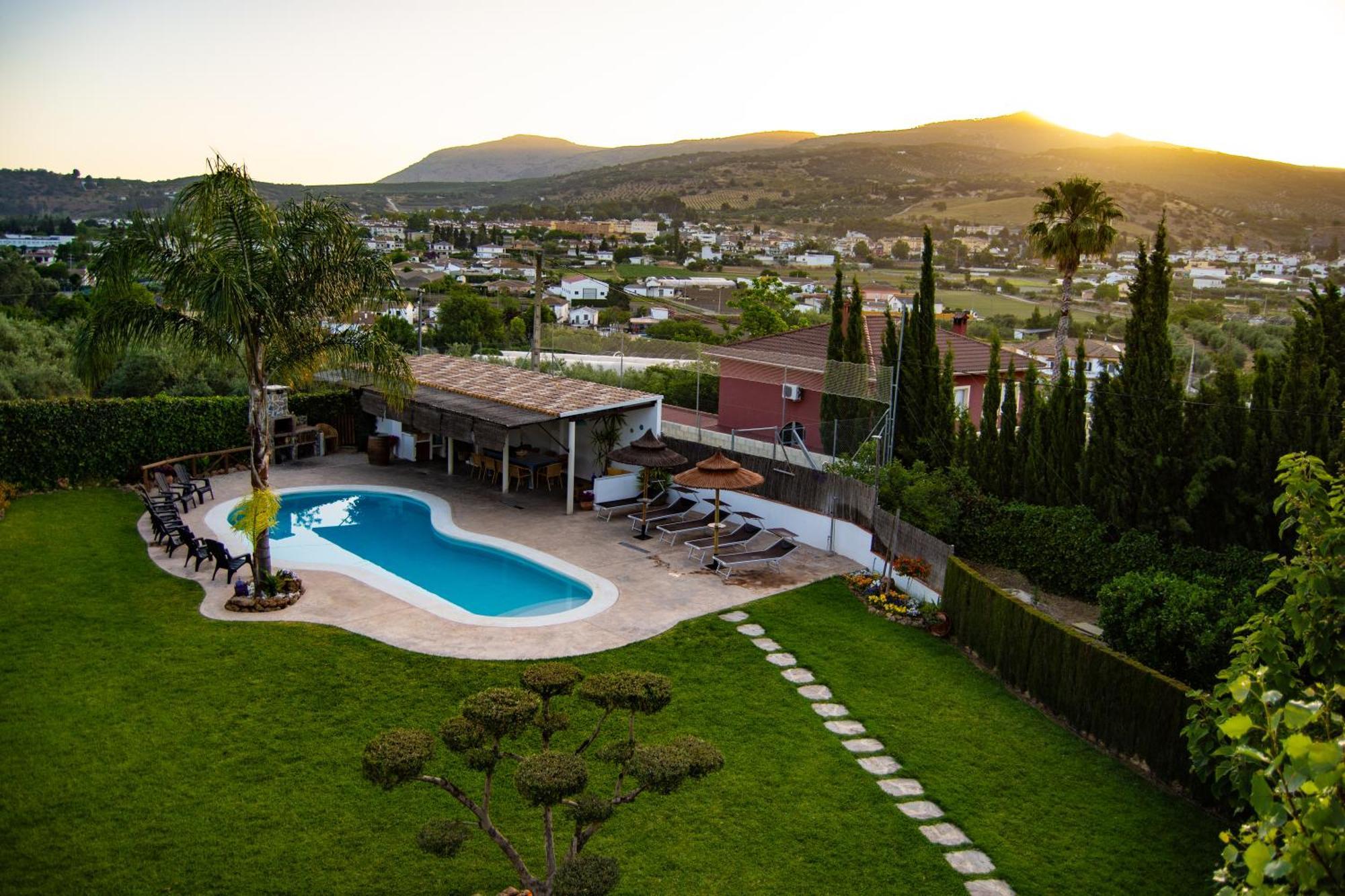 Alojamiento Rural Las Acacias Кабра Экстерьер фото